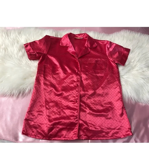 Adorable pink polka dot pj top - Picture 2 of 8